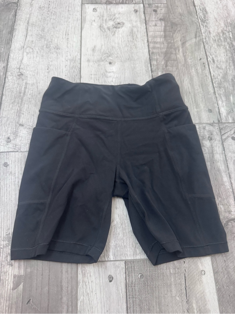 ATHLETA Girl Stash Your Treasures Pocket Bike Short Black Large 12